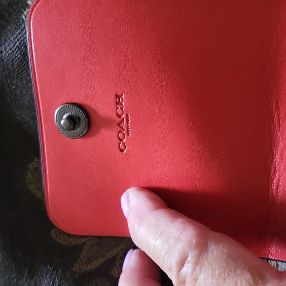 Coach pedicure manicure set leather color red orange sides black tagged bagged - Picture 3 of 7